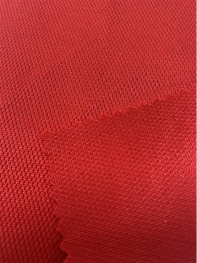 ZJ-DC S0031 二級珠地2018 克重：200GSM  門幅：185CM   成份：100%Polyester 吸濕排汗 側面照